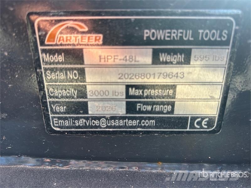 Arteer HPF-48L 48 in Hydraulic Skid Steer Forks (Unused) Gabeln