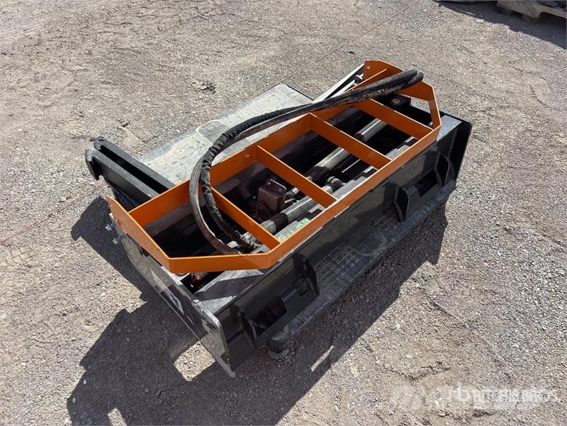 Arteer HPF-48L 48 in Hydraulic Skid Steer Forks (Unused) Horquillas