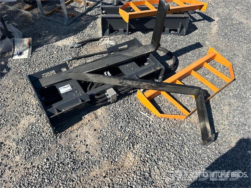 Arteer HPF-48L 48 in Hydraulic Skid Steer Forks (Unused) Horquillas