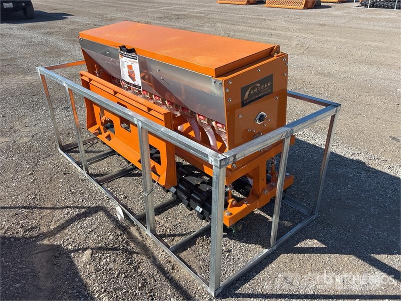 Arteer NSD-72W 72 in 3-Point & (Unused) Zaaimachines