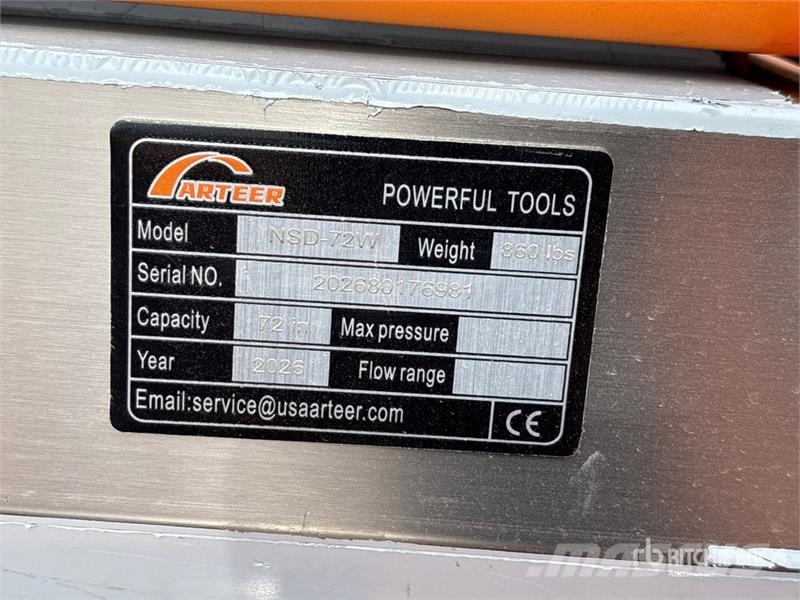 Arteer NSD-72W 72 in 3-Point & Skid Steer Seeder (Unused) 鑽頭