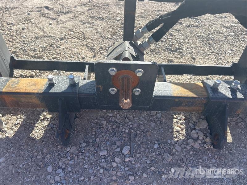 Arteer PHA-2C Skid Steer 3-Point Adapter Other components