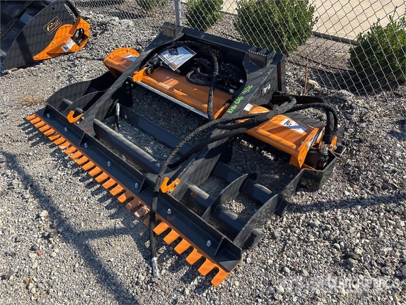 Arteer PRLP-84W 84 in Power Rake Skid Steer Landplane (Un Arrastradoras para campos