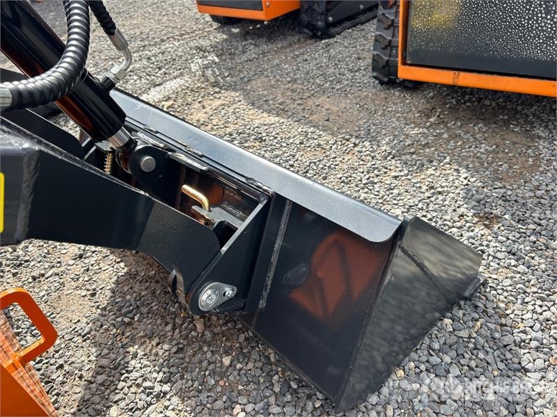 Arteer QB-480 Mini Compact Track Loader (Unused) Skid steer loaders