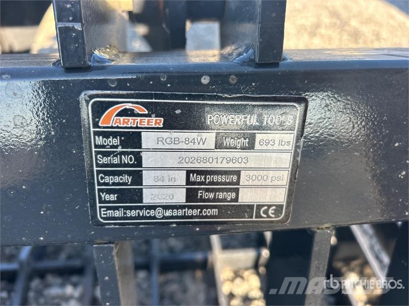 Arteer RGB-84W 84 in Rock Skid Steer Grapple Bucket (Unus Pinzas