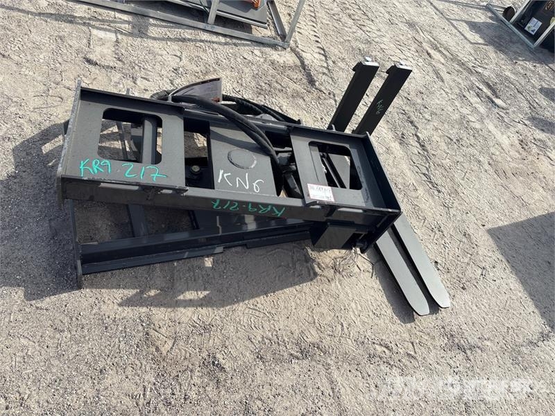 Arteer RPT-42L 60 in Rotating Hydraulic Skid Steer Forks Çatallar