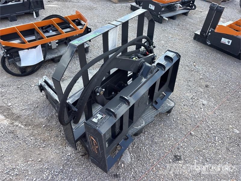 Arteer RPT-42L 60 in Rotating Hydraulic Skid Steer Forks Horquillas