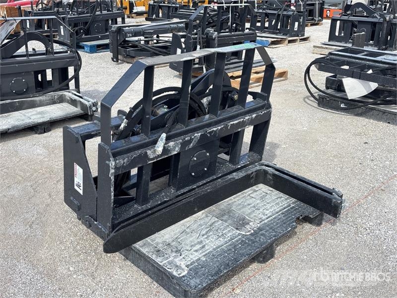Arteer RPT-42L 60 in Rotating Hydraulic Skid Steer Forks Horquillas