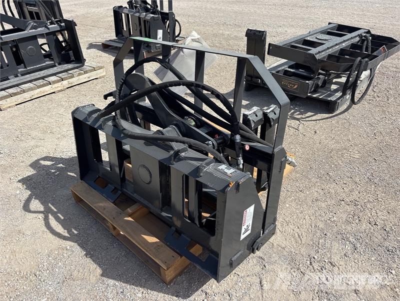 Arteer RPT-42L 60 in Rotating Hydraulic Skid Steer Forks  Horquillas