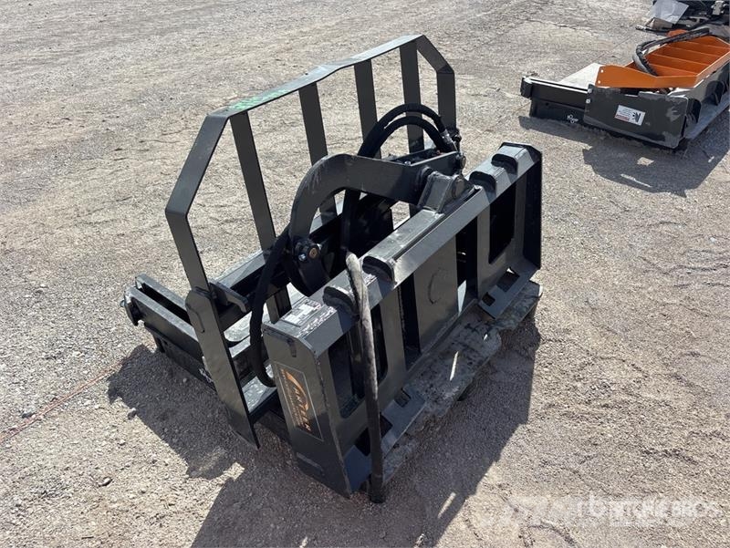 Arteer RPT-42L 60 in Rotating Hydraulic Skid Steer Forks Horquillas