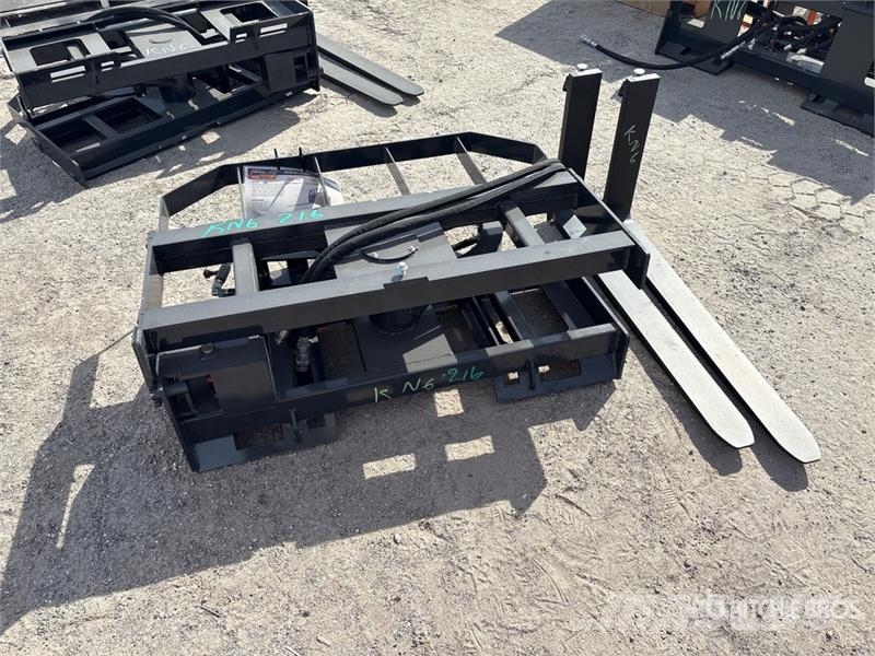 Arteer RPT-42L 60 in Rotating Hydraulic Skid Steer Forks Forks