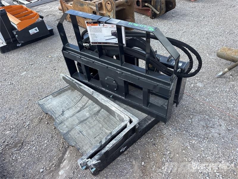 Arteer RPT-42L 60 in Rotating Hydraulic Skid Steer Forks Horquillas