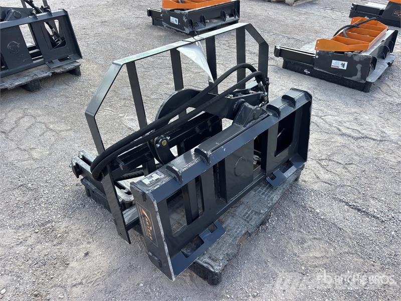 Arteer RPT-42L 60 in Rotating Hydraulic Skid Steer Forks  Horquillas