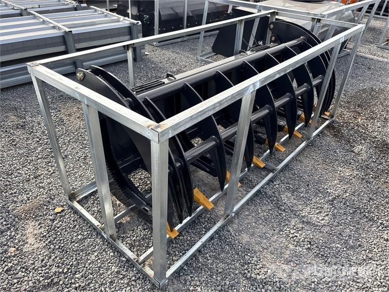 Arteer RR-78W 78 in Skid Steer Root Rake (Unused) Rastrilladoras y rastrilladoras giratorias