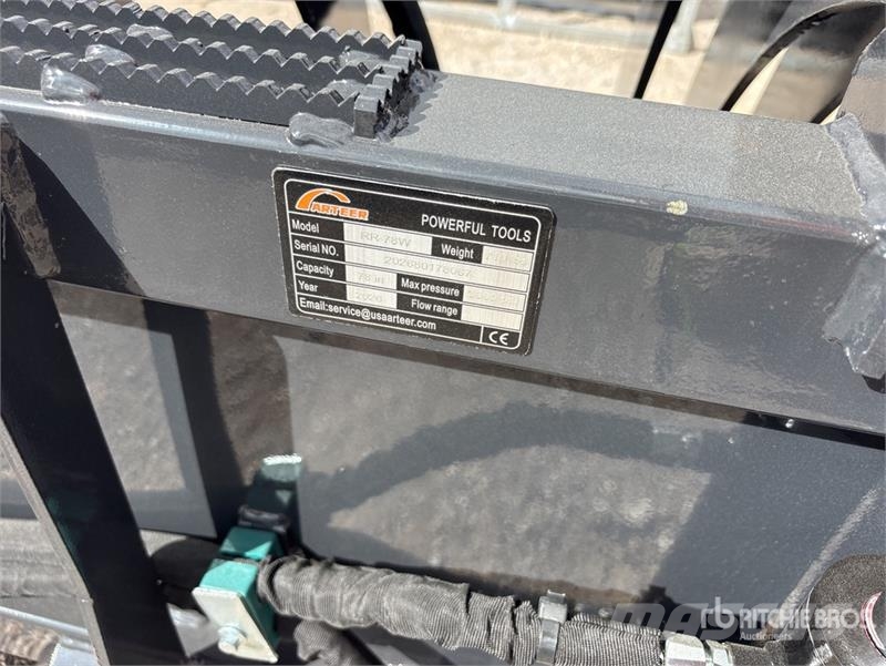 Arteer RR-78W 78 in (Unused) مكابس وميبسات التبن