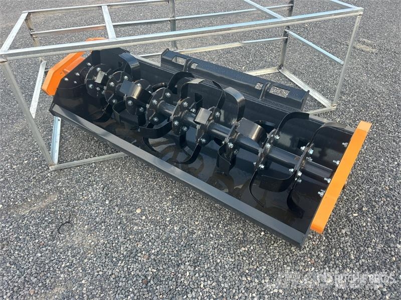 Arteer RT-72W 72 in Skid Steer Tiller (Unused) Kardánhajtású ekék és Forgó-boronák