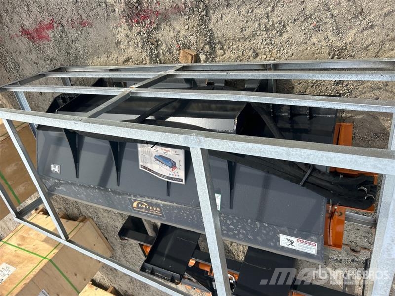 Arteer RT-72W 72 in Skid Steer Tiller (Unused) Erpici rotanti e motozappe
