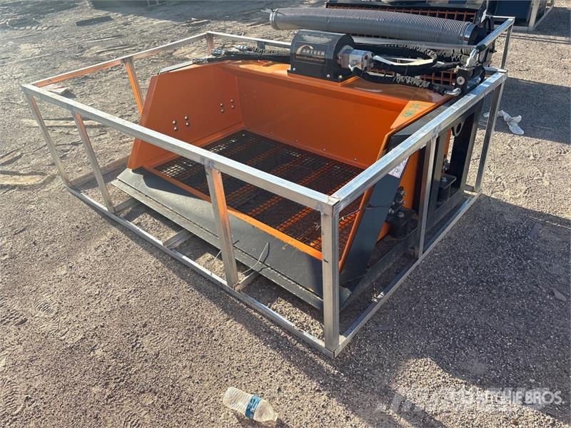 Arteer SB-72W 72 in Skid Steer Screening Bucket (Unused) Korpe za prosijavanje