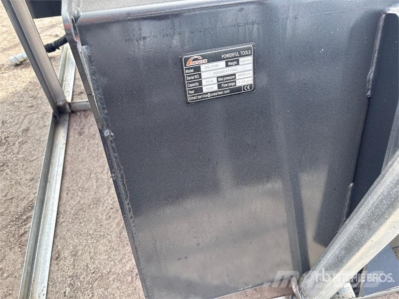 Arteer SS-72W 72 in Skid Steer Sweeper (Unused) Četke