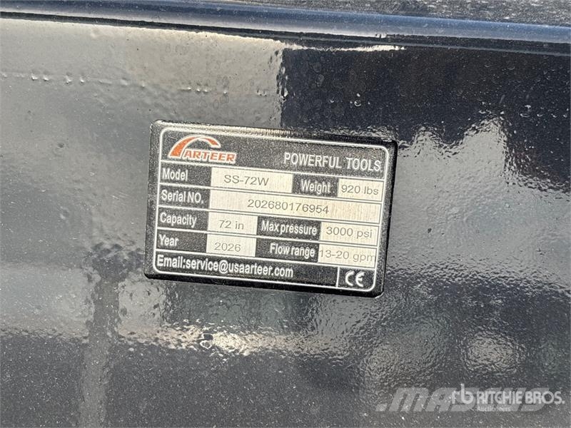 Arteer SS-72W 72 in Skid Steer Sweeper (Unused) Borstar & borstskopor