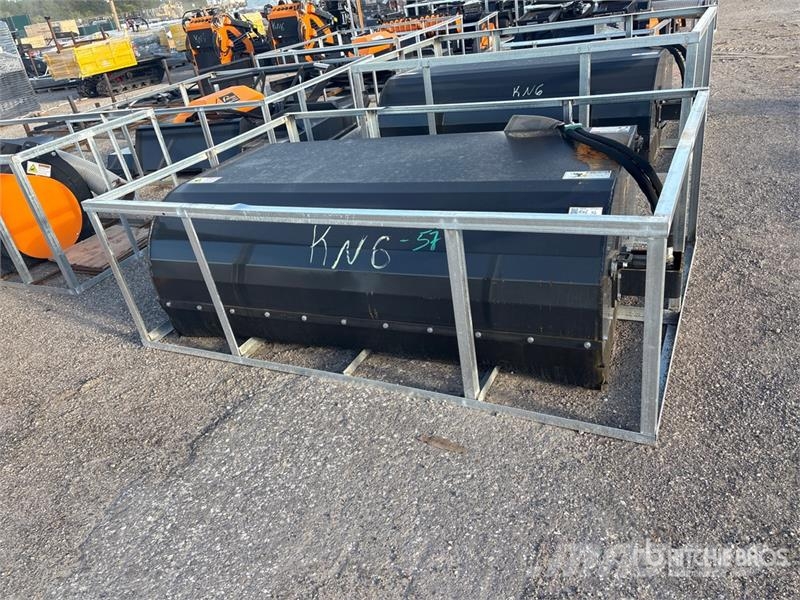 Arteer SS-72W 72 in Skid Steer Sweeper (Unused) Brushes