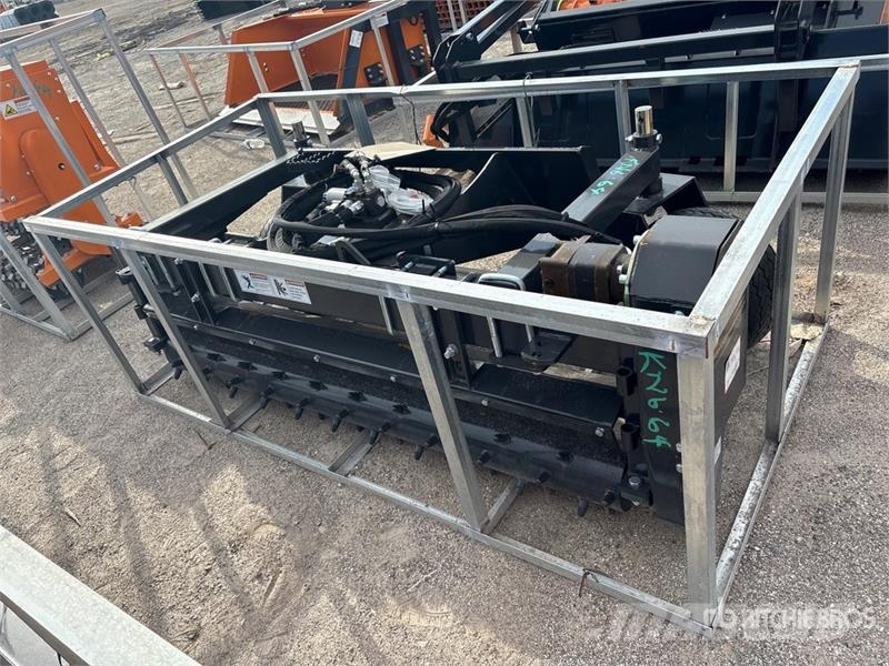 Arteer SSPR-72W 72 in Skid Steer Power Rake (Unused) Rastrilladoras y rastrilladoras giratorias