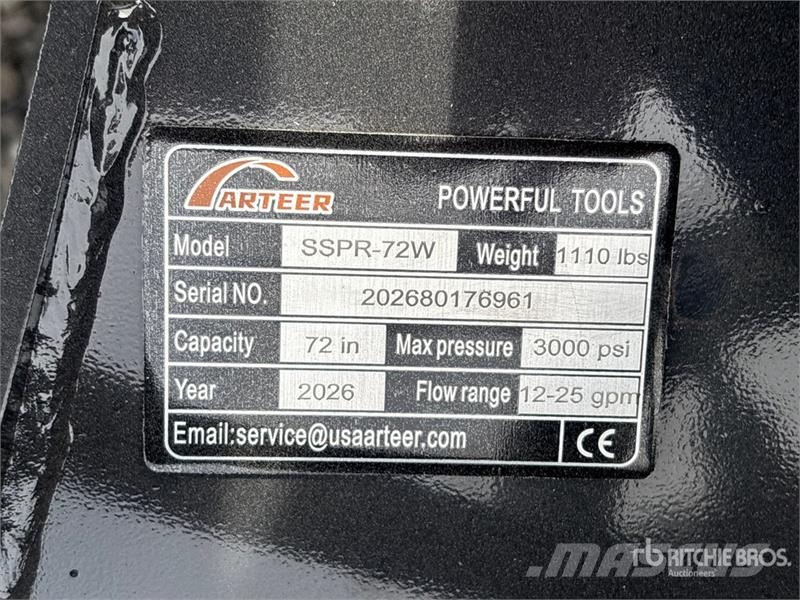 Arteer SSPR-72W 72 in Skid Steer Power Rake (Unused) River og høvendere