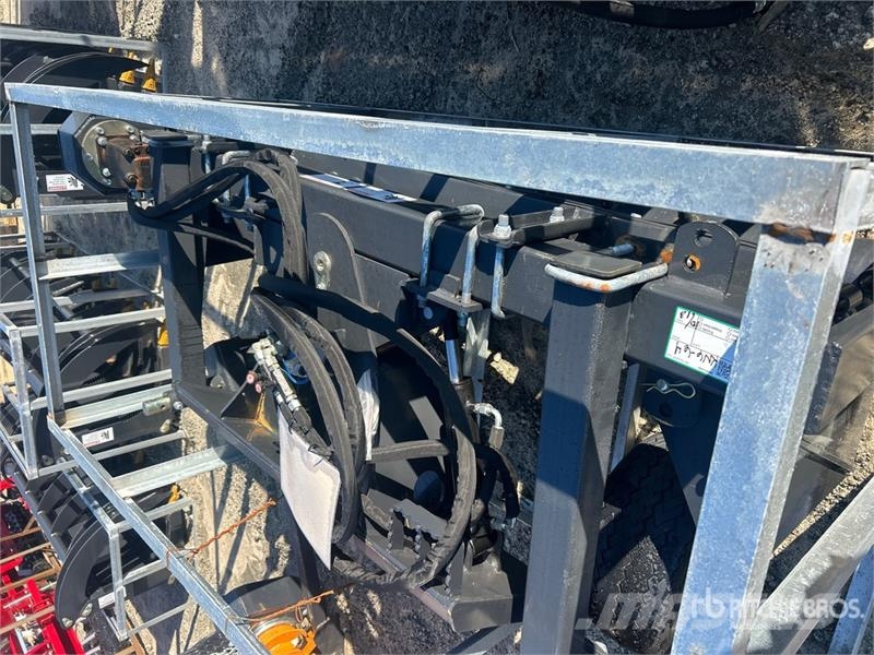 Arteer SSPR-72W 72 in Skid Steer Power Rake (Unused) Kreiselheuer/-wender