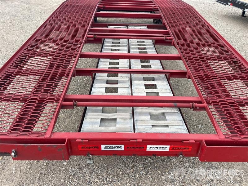 Ascend GN44-21 Tri/A Gooseneck Equipment Trailer Rimorchio per il trasporto di veicoli