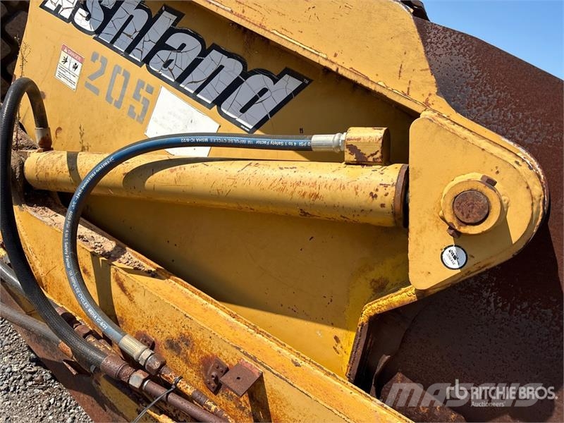 Ashland CS18HD 4 Tire Hydraulic Pull Scraper Raspadores