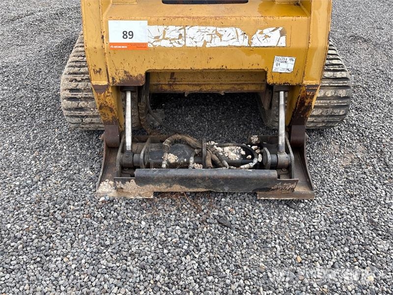 ASV RC100 Compact Track Loader Skid steer mini utovarivači