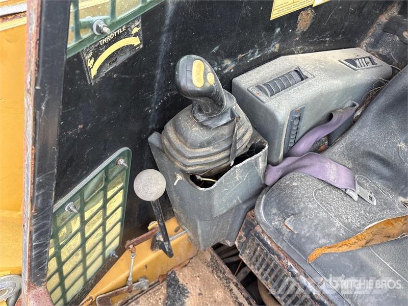 ASV RC100 Compact Track Loader Skid steer mini utovarivači