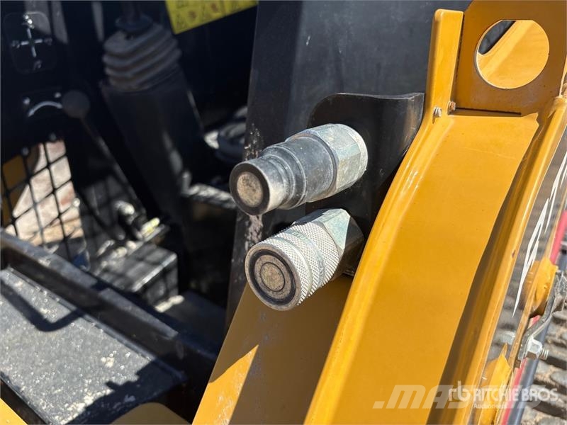 ASV RT25 Mini Compact Track Loader Мини товарачи