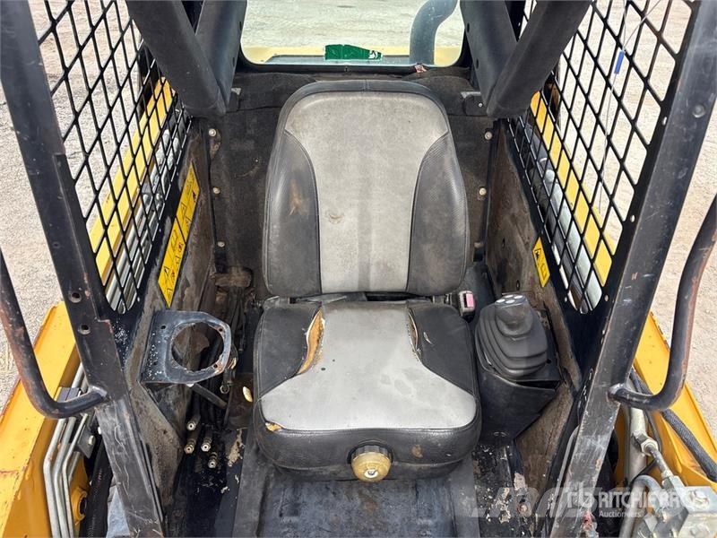 ASV RT40 Compact Track Loader 스키드로더