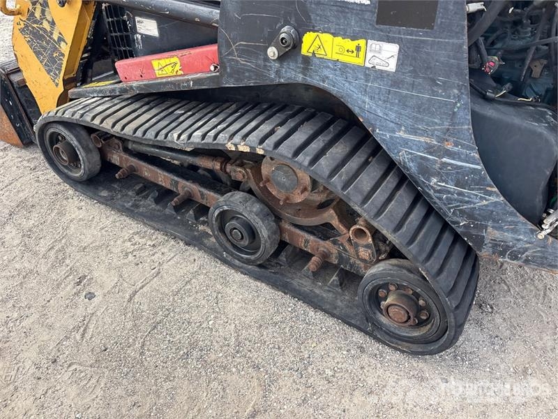 ASV RT40 Compact Track Loader 스키드로더