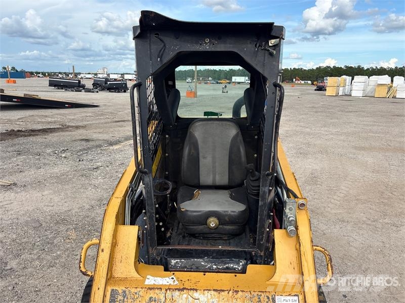 ASV RT40 Compact Track Loader 스키드로더