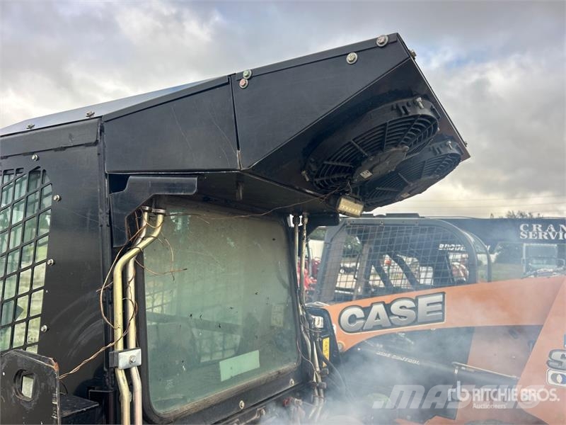 ASV RT40 Compact Track Loader لوادر انزلاقية التوجيه