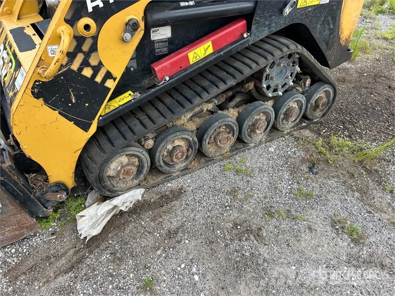 ASV RT40 Compact Track Loader لوادر انزلاقية التوجيه