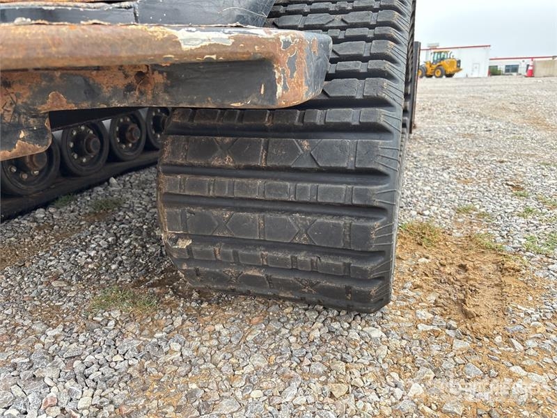 ASV RT50 Compact Track Loader لوادر انزلاقية التوجيه