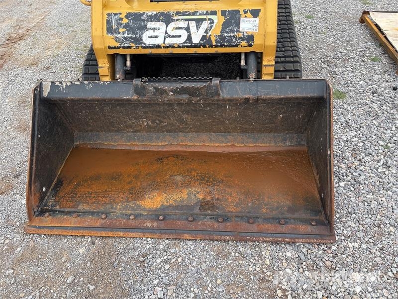 ASV RT50 Compact Track Loader لوادر انزلاقية التوجيه