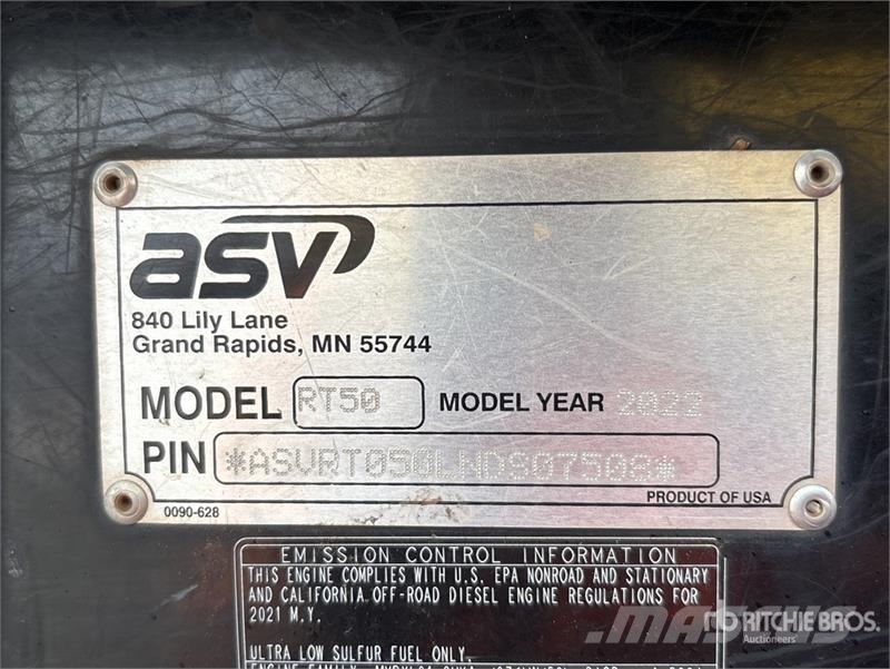 ASV RT50 Compact Track Loader لوادر انزلاقية التوجيه