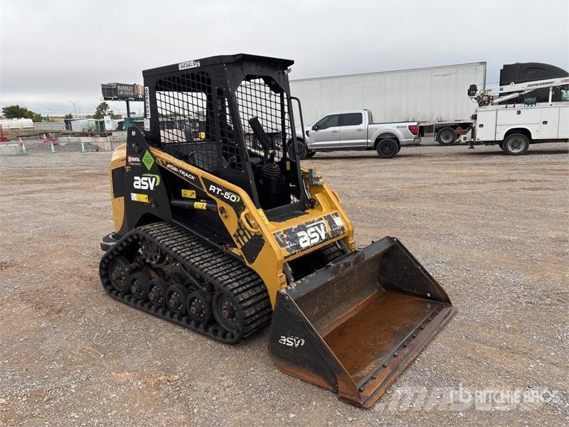 ASV RT50 Compact Track Loader لوادر انزلاقية التوجيه