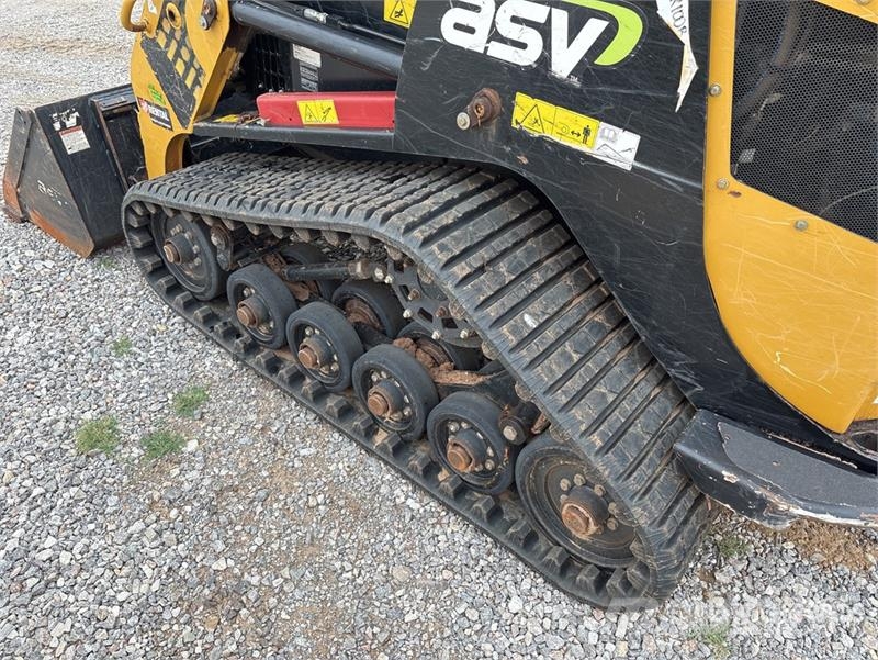 ASV RT50 Compact Track Loader لوادر انزلاقية التوجيه