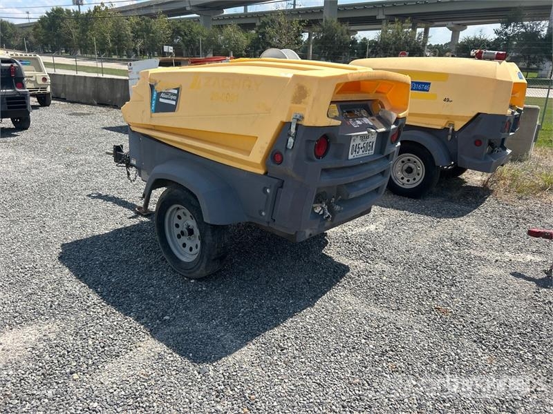 Atlas Copco 185 CFM 185 cfm Mobile Air Compressor (Inoperable) Kompresori