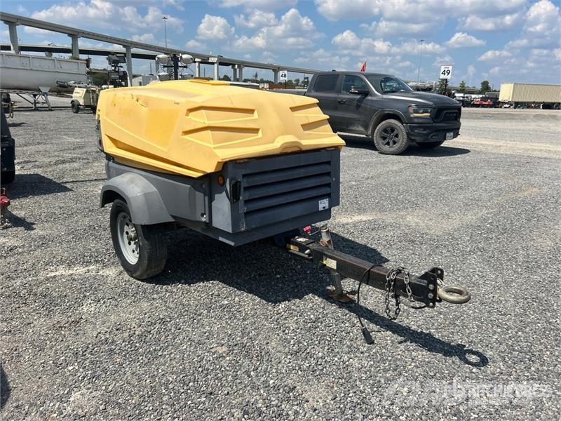Atlas Copco 185 CFM 185 cfm Mobile Air Compressor (Inoperable) Kompresori