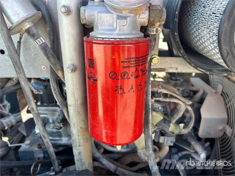 Atlas Copco CPS175 175 cfm Mobile Air Compressor (Inoperable) コンプレッサー