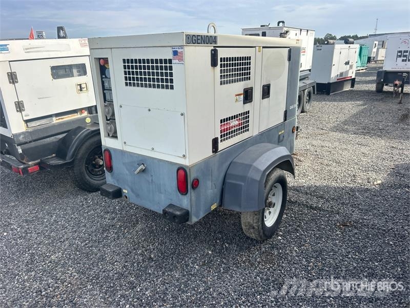 Atlas Copco QASS25 20 kW Mobile Generator Set مولدات ديزل