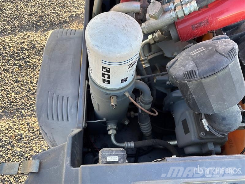 Atlas Copco XAS110KD 110 cfm Mobile Air Compressor Kompresori