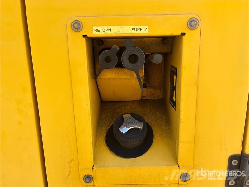 Atlas Copco XAS1800 125 cfm Mobile Air Compressor Kompresori