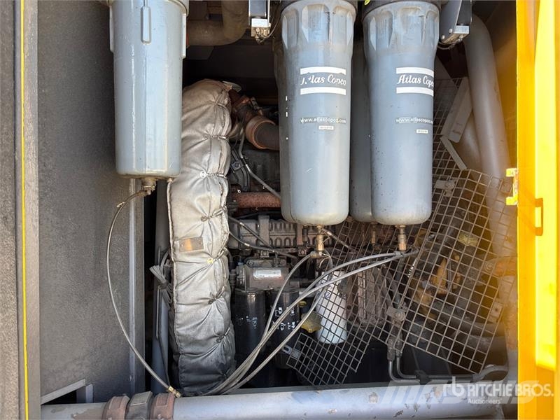 Atlas Copco XAS1800 125 cfm Mobile Air Compressor Kompresori